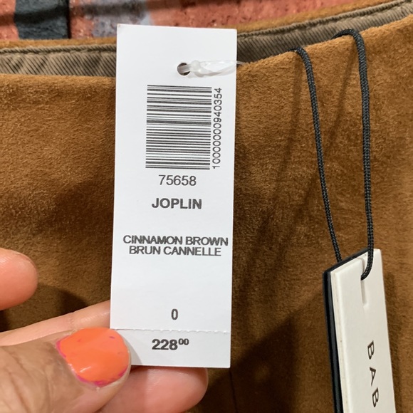 Aritzia Babaton Suede Skirts - Picture 11 of 14